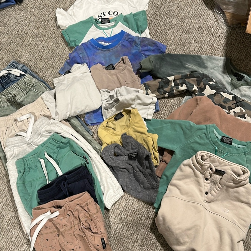 Assorted Kids Clothing Set